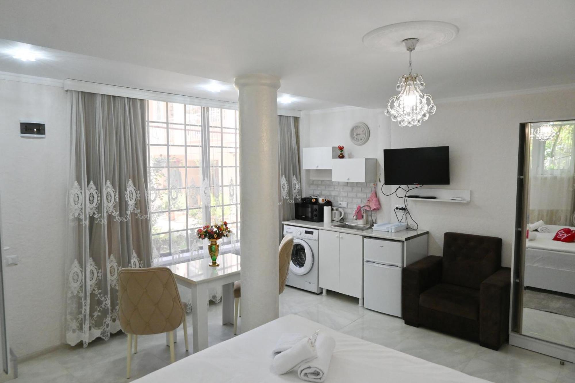 Jerusalem Merkaz Hotel Kutaisi Dış mekan fotoğraf