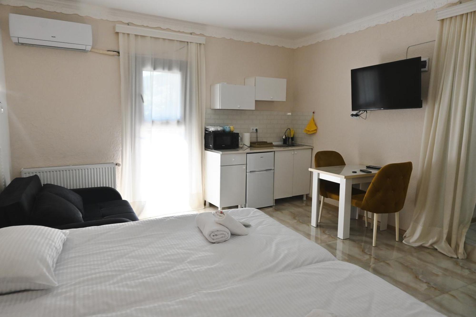 Jerusalem Merkaz Hotel Kutaisi Dış mekan fotoğraf
