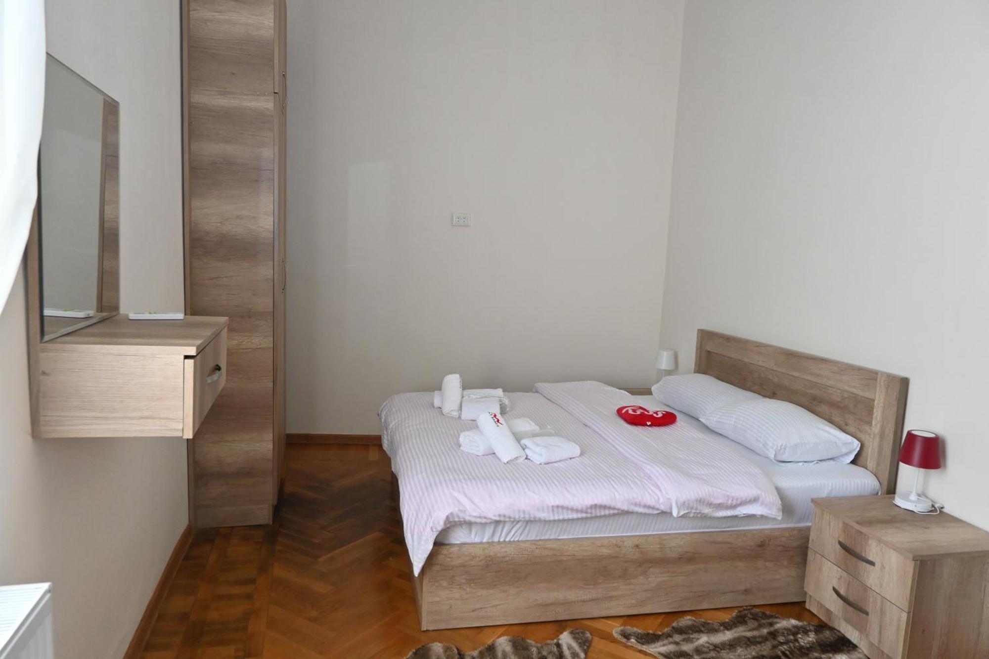 Jerusalem Merkaz Hotel Kutaisi Dış mekan fotoğraf
